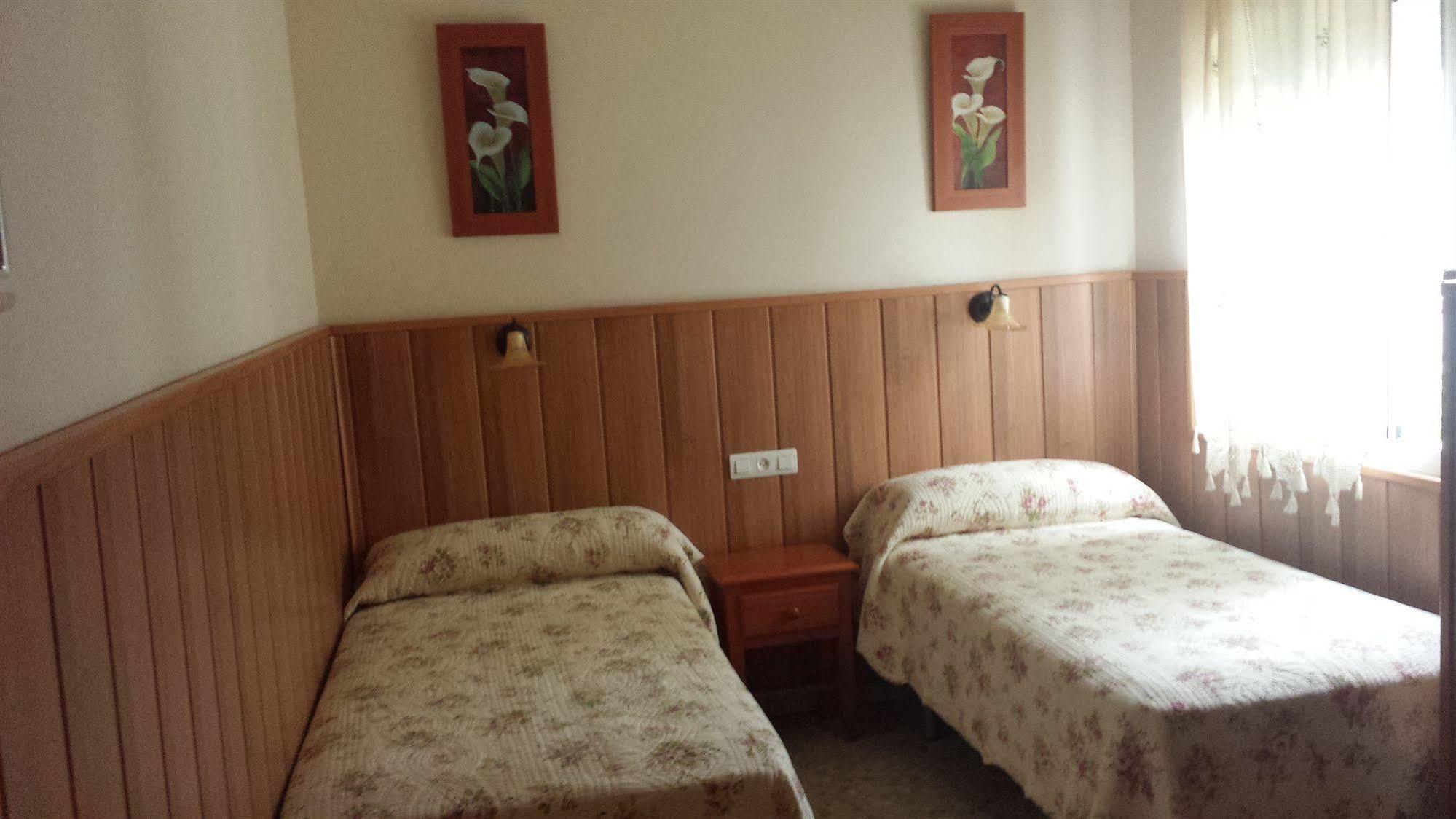 Hostal Patio Andaluz Punta Umbría Dış mekan fotoğraf